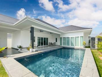 Aria 1: 3 Bedroom Pool Villa