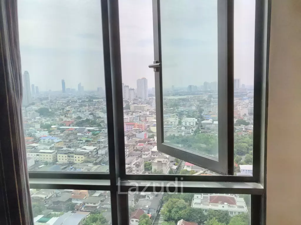3 Bed 3 Bath 110 SQM Teal Sathorn Taksin