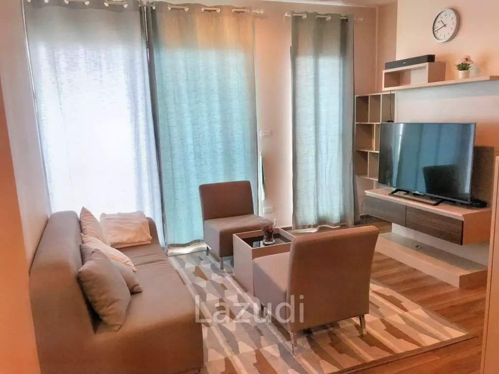 3 Bed 3 Bath 110 SQM Teal Sathorn Taksin