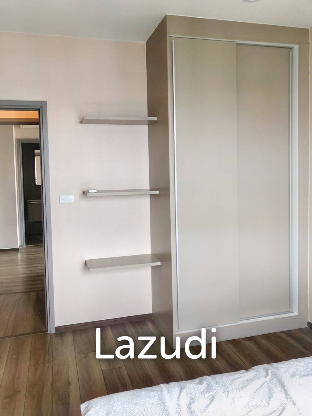 3 Bed 3 Bath 110 SQM Teal Sathorn Taksin