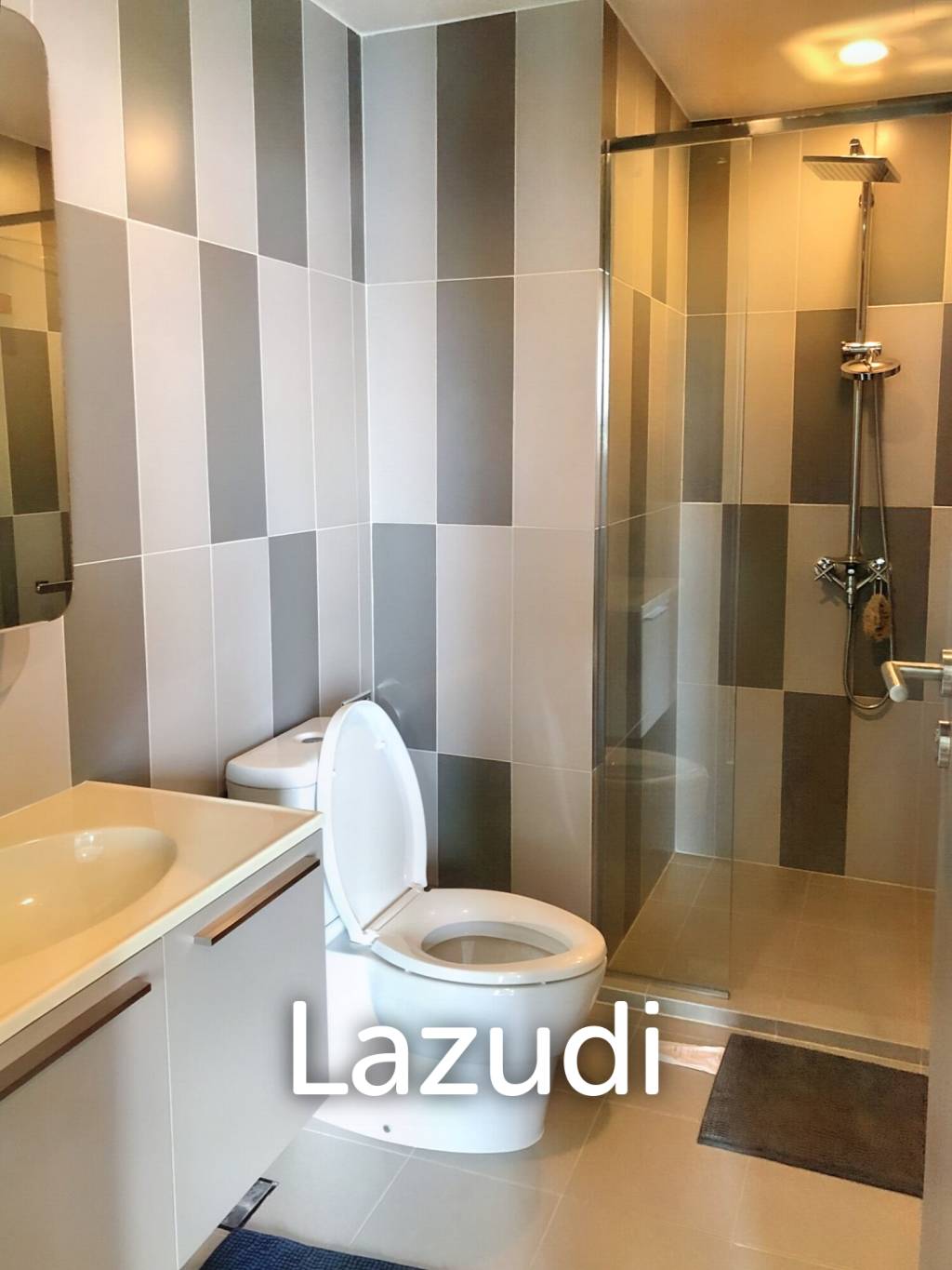 3 Bed 3 Bath 110 SQM Teal Sathorn Taksin