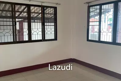2 Bedrooms 1 Bathroom 172 Sqm. Chaiyapruk 2 Pattaya..