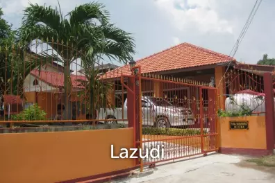 2 Bedrooms 1 Bathroom 172 Sqm. Chaiyapruk 2 Pattaya..