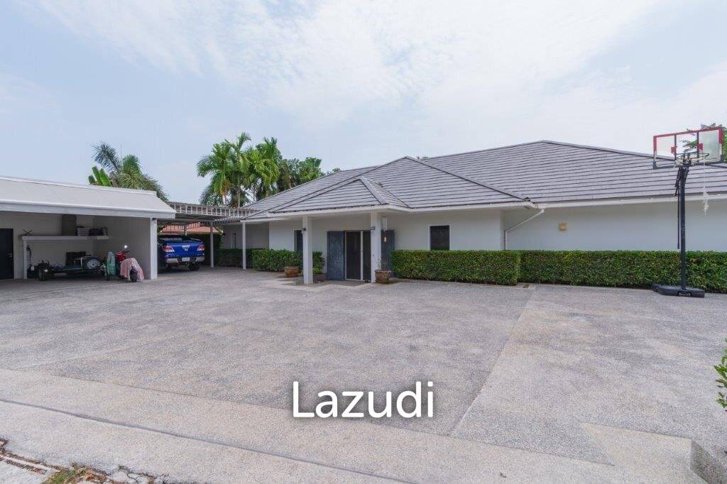 1,450 Sqm 4 Bed 5 Bath Villa For Sale