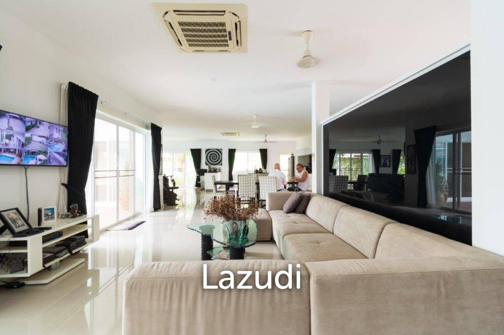 1,450 Sqm 4 Bed 5 Bath Villa For Sale