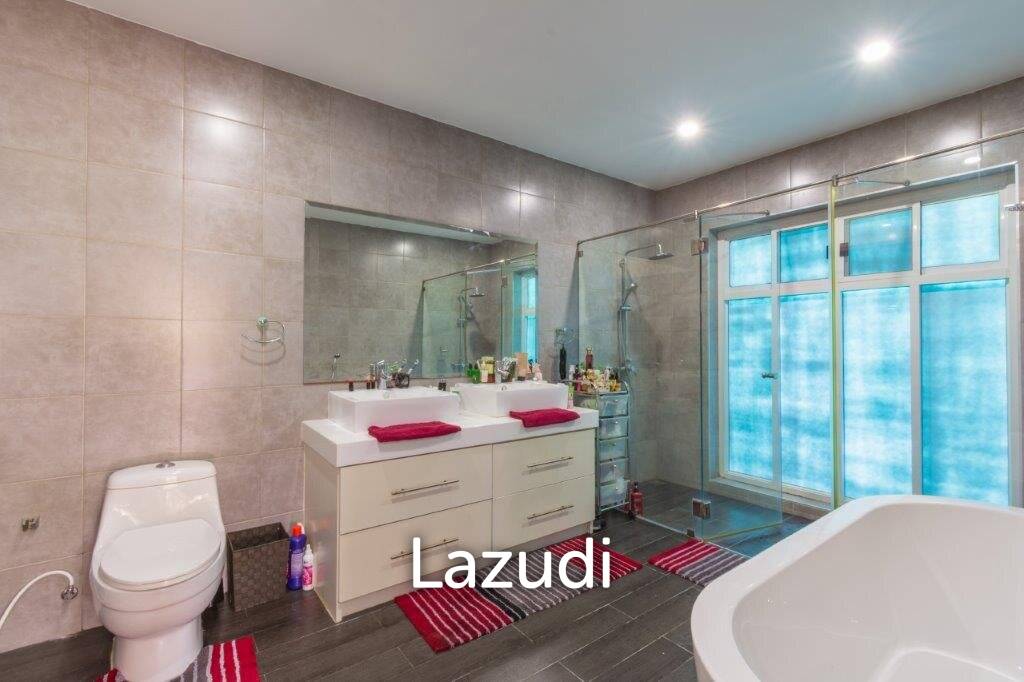 1,450 Sqm 4 Bed 5 Bath Villa For Sale