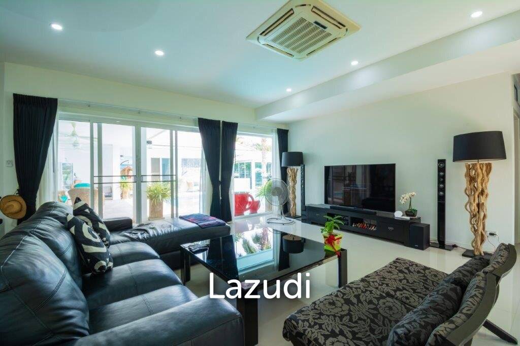 1,450 Sqm 4 Bed 5 Bath Villa For Sale