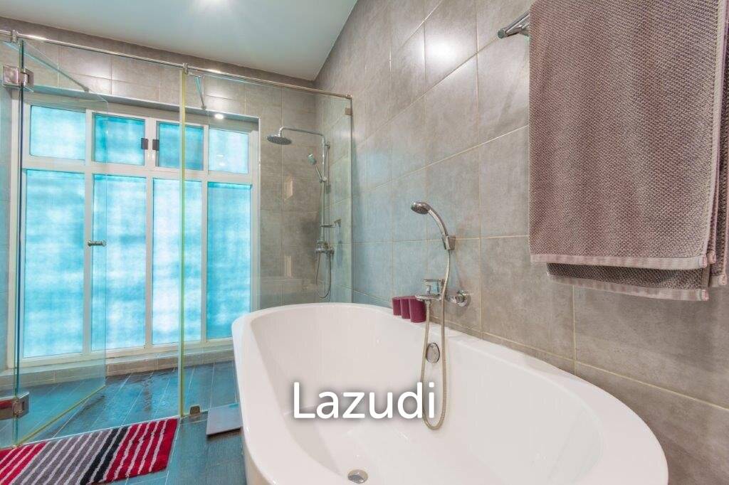 1,450 Sqm 4 Bed 5 Bath Villa For Sale