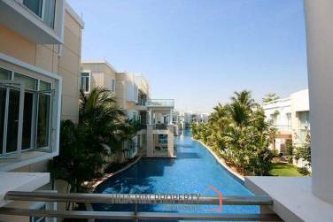 Luxury 2 Bed Condo