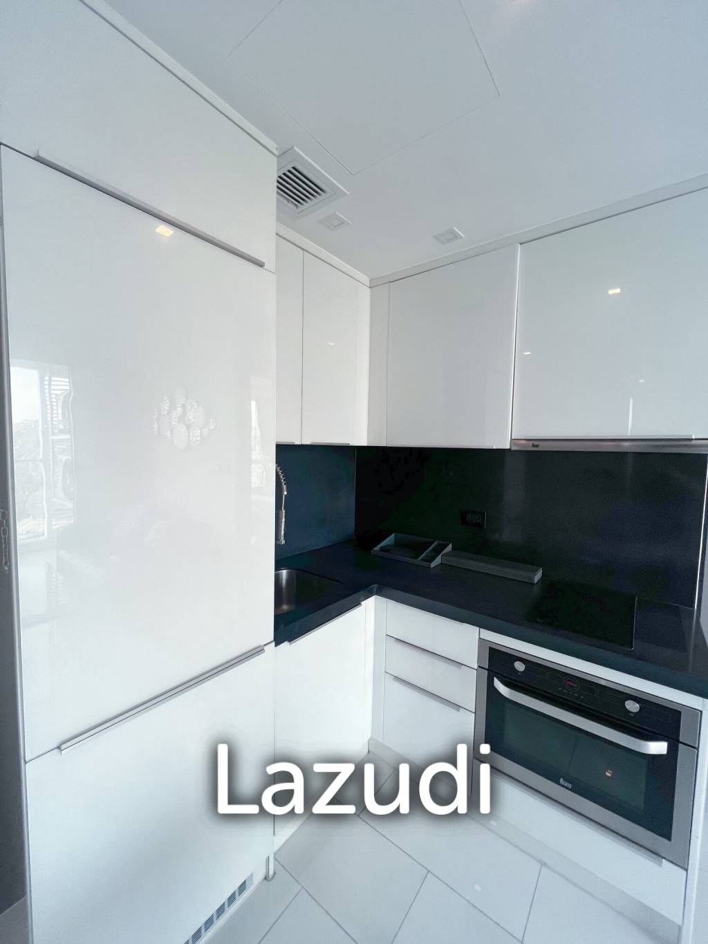 1 Bed 1 Bath 37.40 SQ.M Amari Residences.