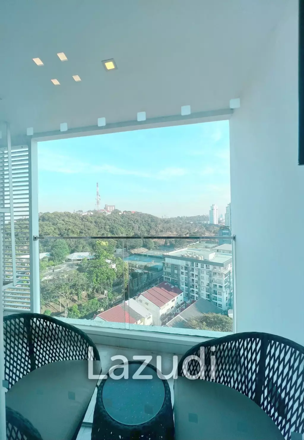 1 Bed 1 Bath 37.40 SQ.M Amari Residences.