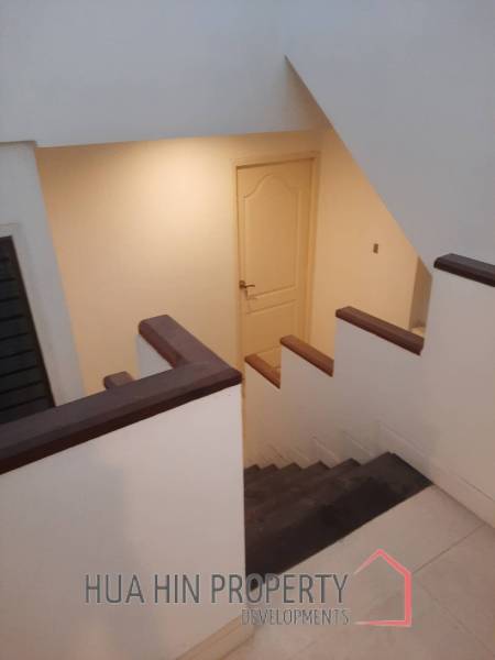 5 Bedroom 120 SQ.M Townhouse Sea View For Sale