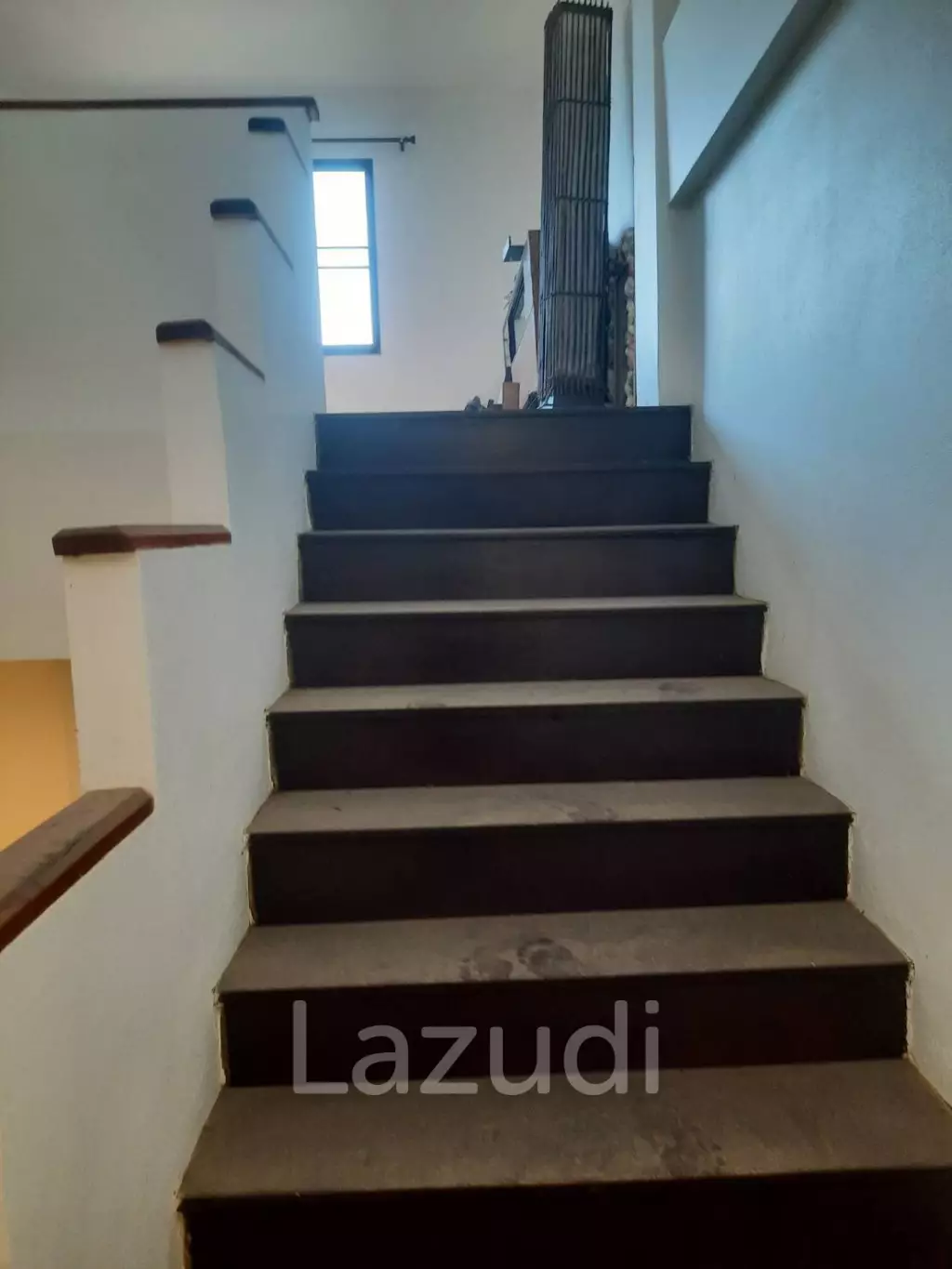 5 Bedroom 120 SQ.M Townhouse Sea View For Sale