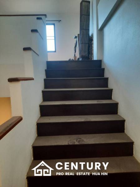 5 Bedroom 120 SQ.M Townhouse Sea View For Sale