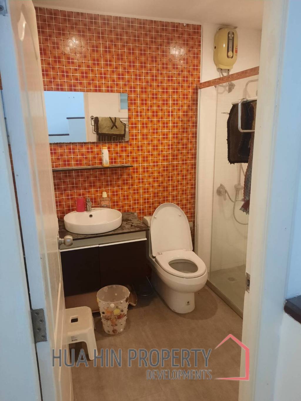 5 Bedroom 120 SQ.M Townhouse Sea View For Sale