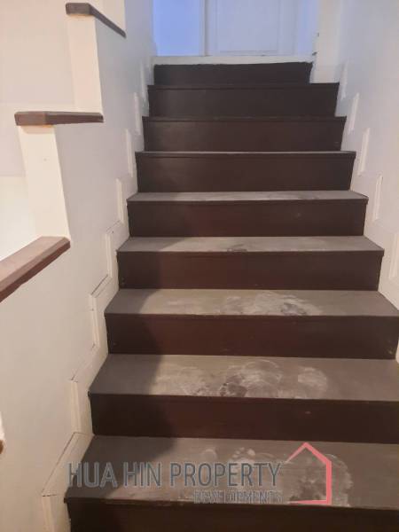 5 Bedroom 120 SQ.M Townhouse Sea View For Sale