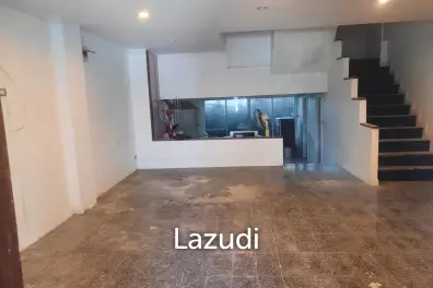 5 Bedroom 120 SQ.M Townhouse Sea View For Sale