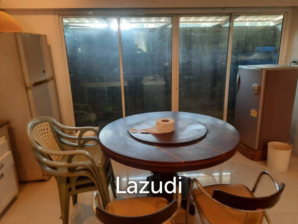 5 Bedroom 120 SQ.M Townhouse Sea View For Sale