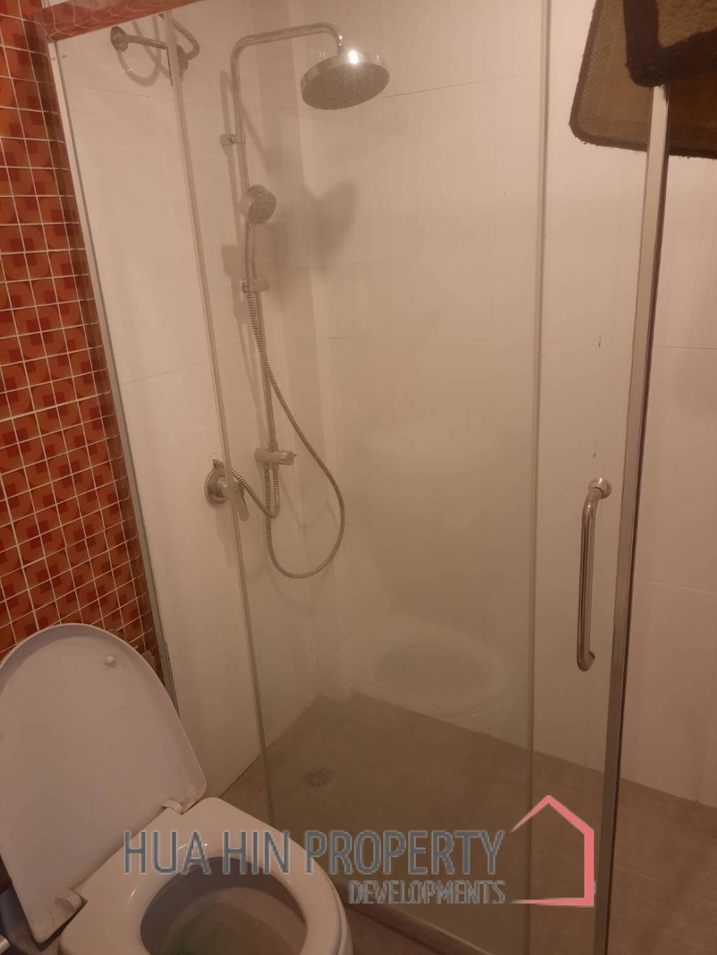 5 Bedroom 120 SQ.M Townhouse Sea View For Sale