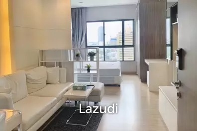 Studio 30 SQ.M Urbano Absolute Sathon-Taksin