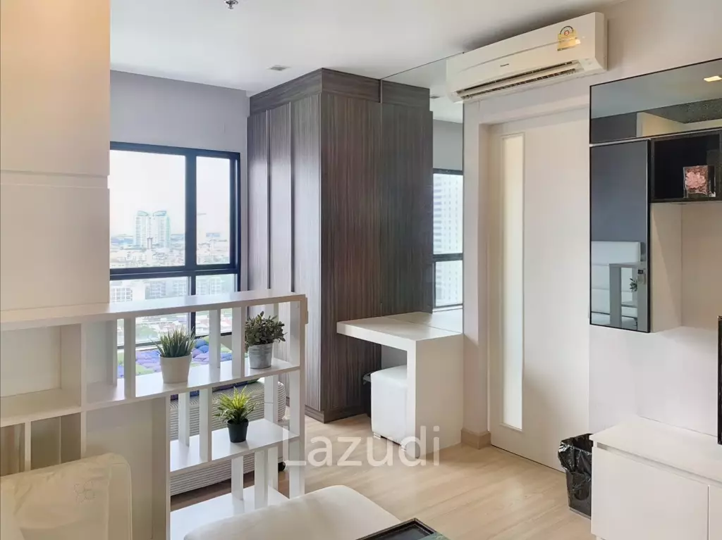 Studio 30 SQ.M Urbano Absolute Sathon-Taksin