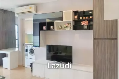Studio 30 SQ.M Urbano Absolute Sathon-Taksin