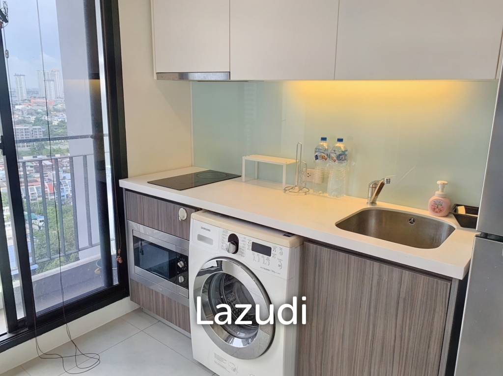Studio 30 SQ.M Urbano Absolute Sathon-Taksin