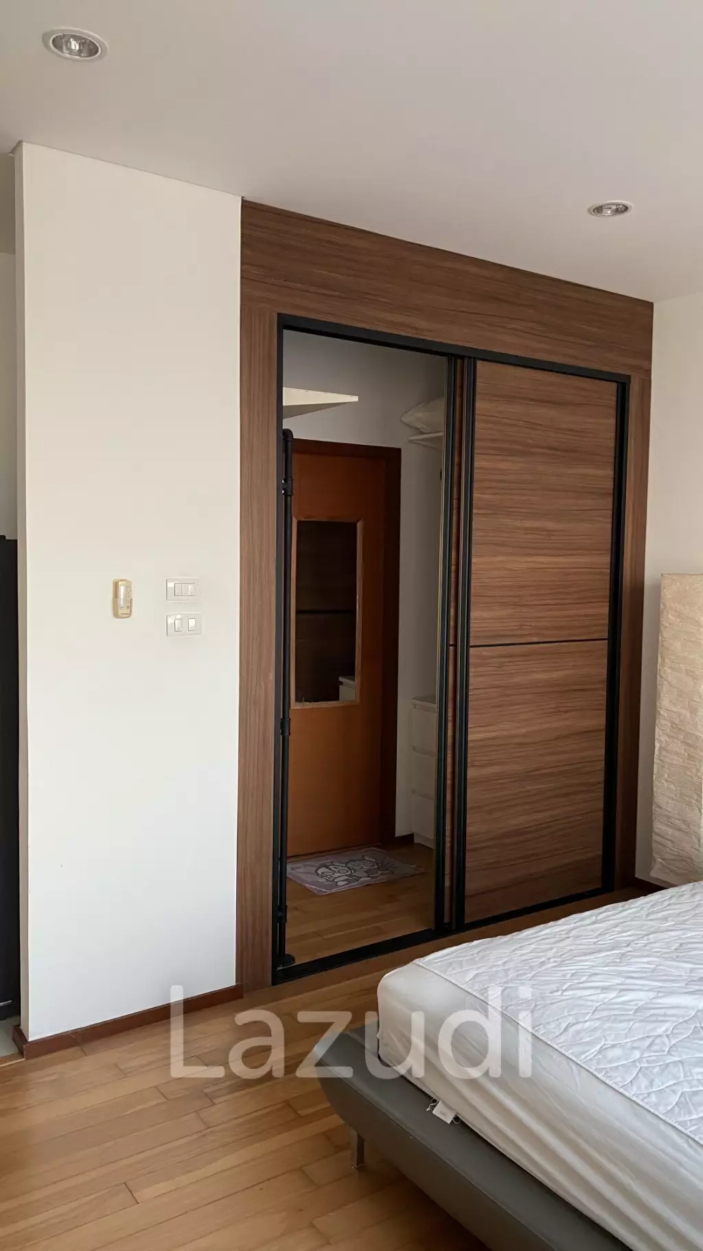 1 Bed 1 Bath 39.5 SQ.M  Villa Sathorn Condo