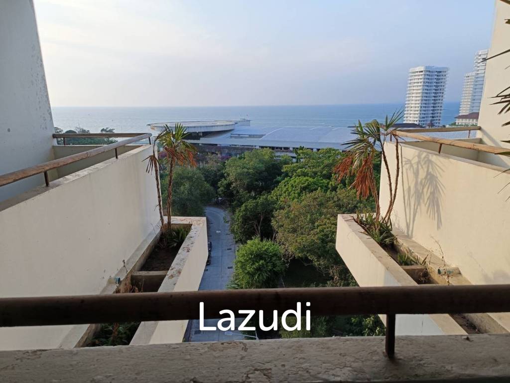 1 Bedroom 1 Bathroom 36.4 Sqm. Royal Beach Condotel Pratamnak.