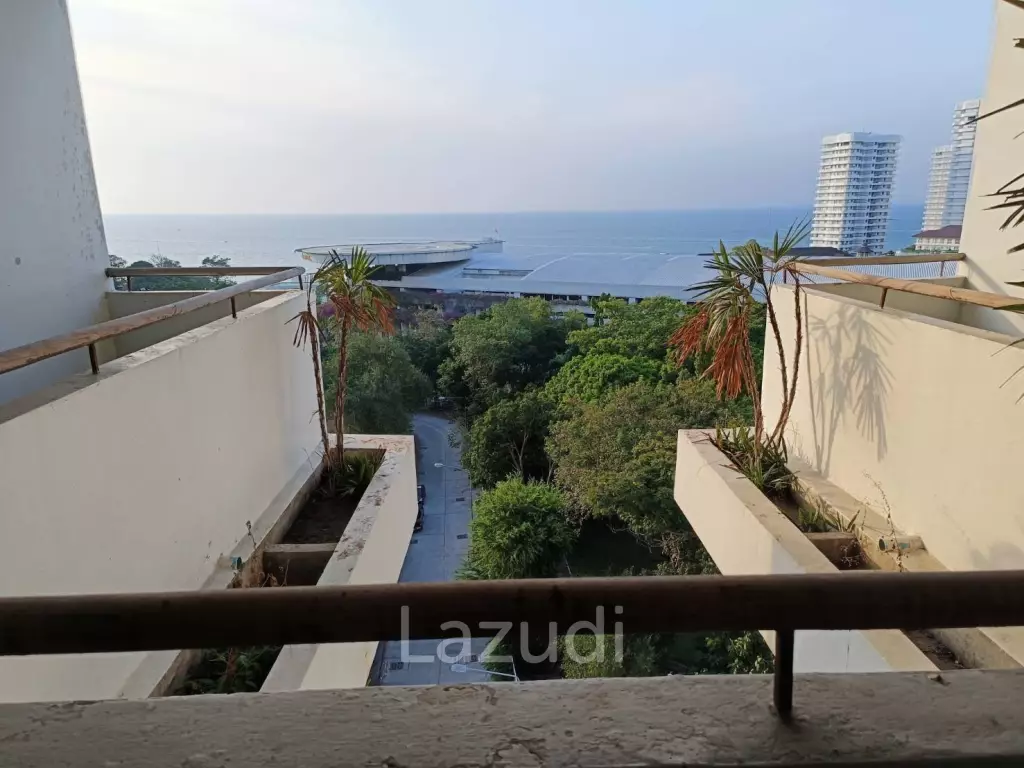 1 Bedroom 1 Bathroom 36.4 Sqm. Royal Beach Condotel Pratamnak.