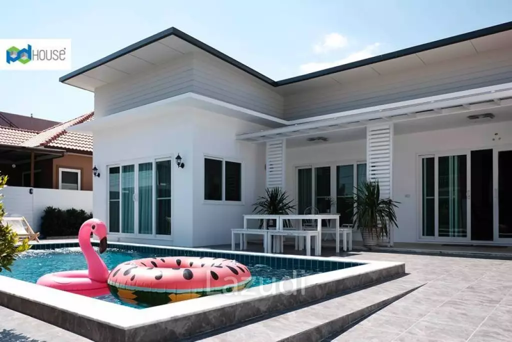 3 Bed 2 Bath Villa For Rent