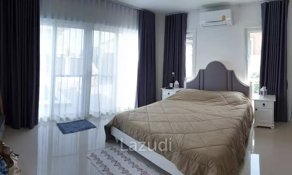 3 Bed 2 Bath Villa For Rent