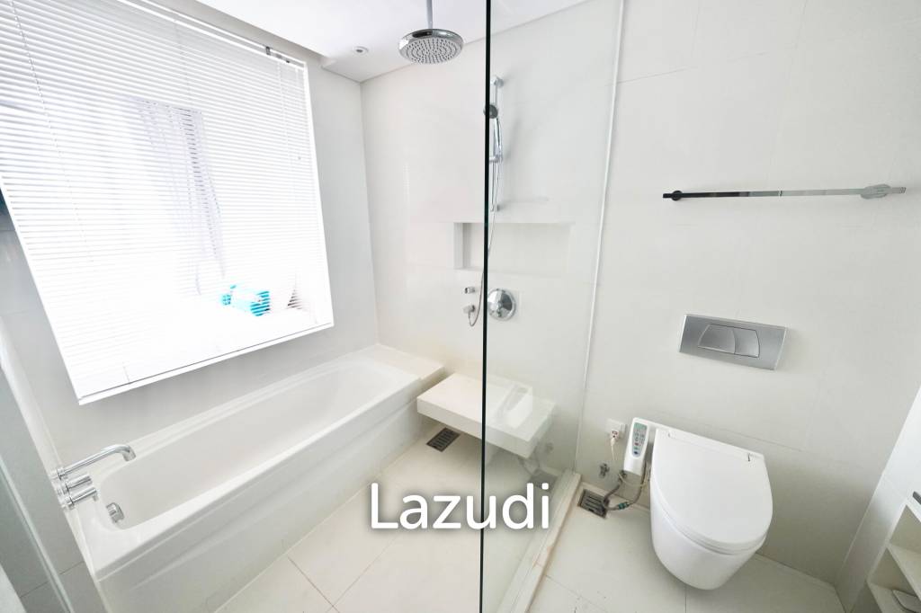 1 Bed 1 Bath 56 SQ.M Aequa Sukhumvit 49
