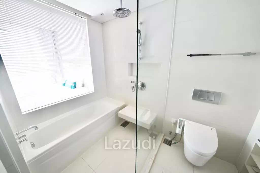 1 Bed 1 Bath 56 SQ.M Aequa Sukhumvit 49