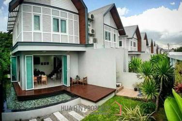 H Two Villa