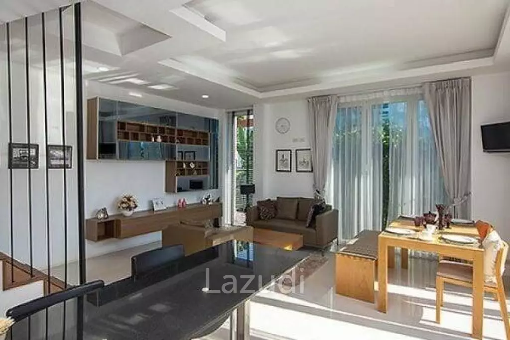 H Two Villa