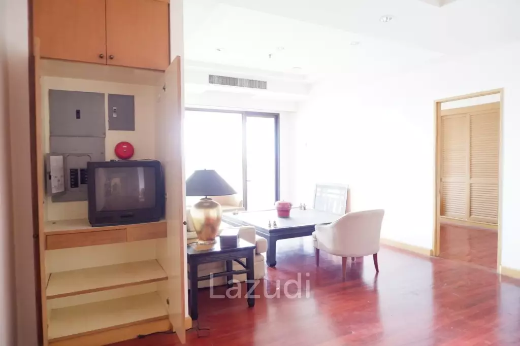 83.95 SQ.M 1 Bed 1 Bath Baan Chao Praya