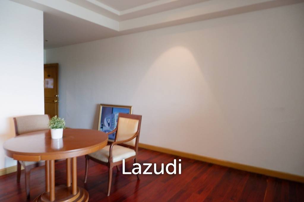 83.95 SQ.M 1 Bed 1 Bath Baan Chao Praya