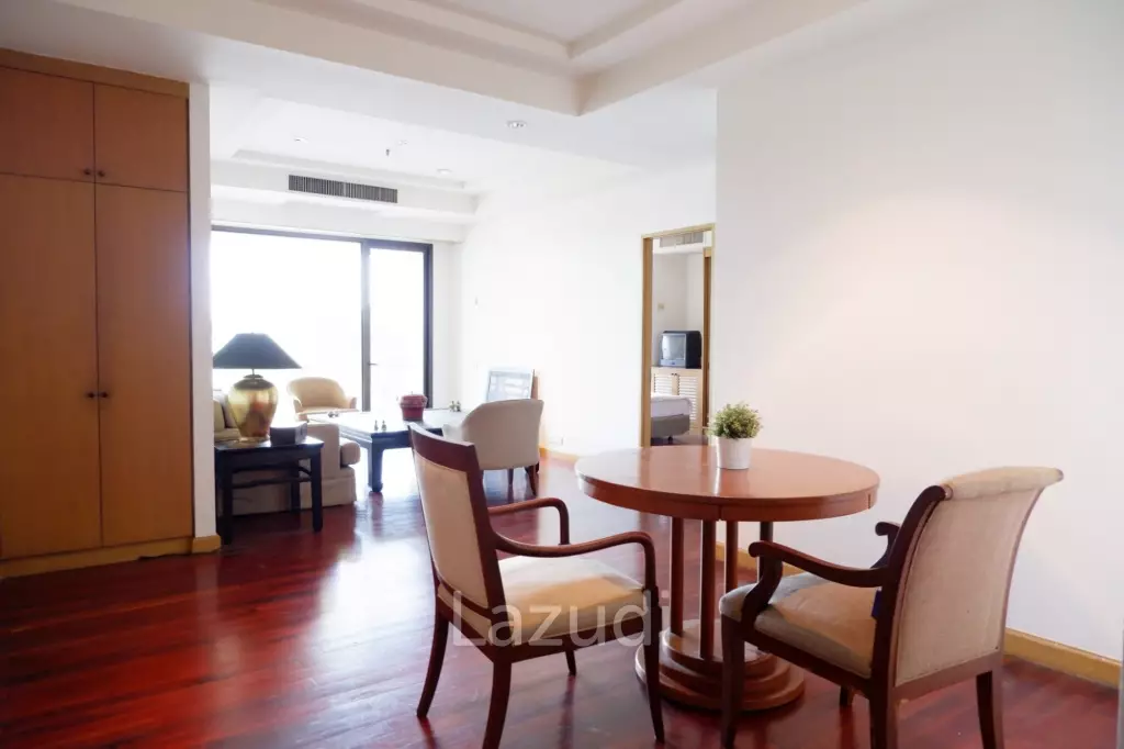 83.95 SQ.M 1 Bed 1 Bath Baan Chao Praya