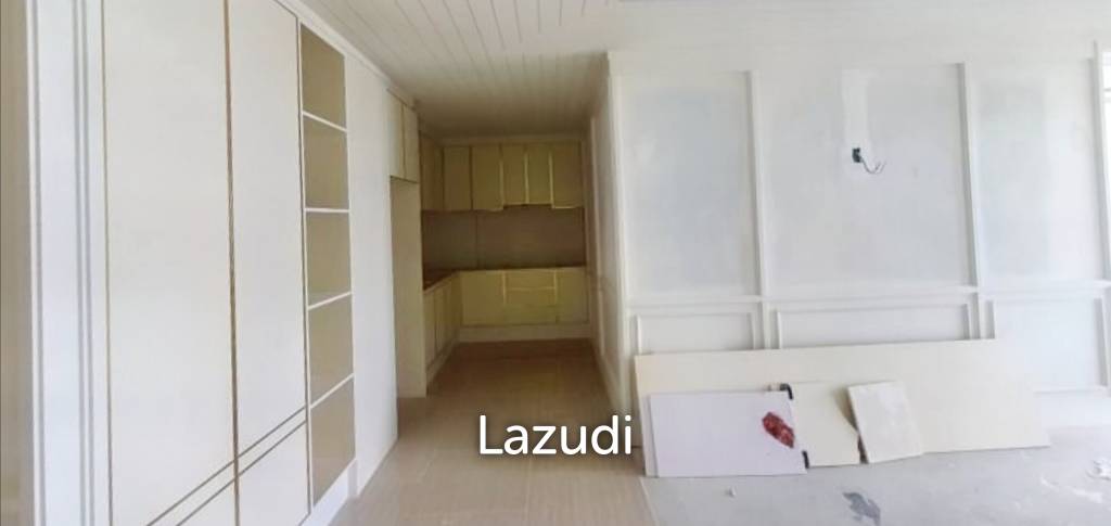 1 Bedroom 1 Bathroom 36 Sqm. Grand Florida.
