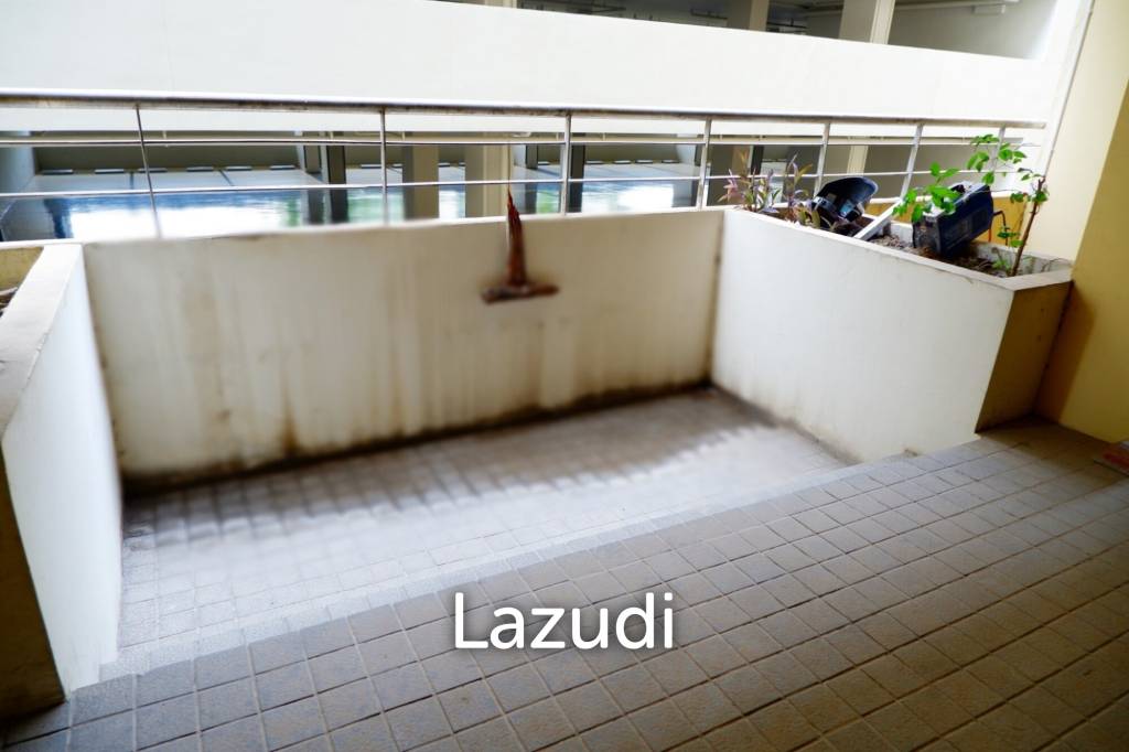 1 Bed 1 Bath 93.28 SQ.M Baan Chao Praya