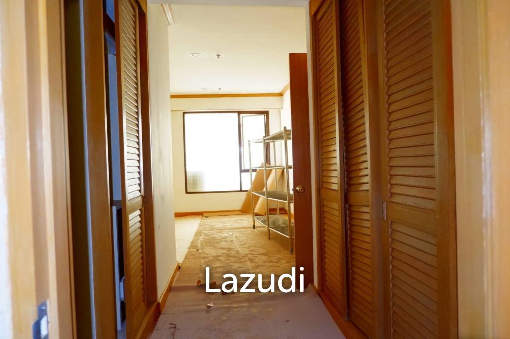 1 Bed 1 Bath 93.28 SQ.M Baan Chao Praya