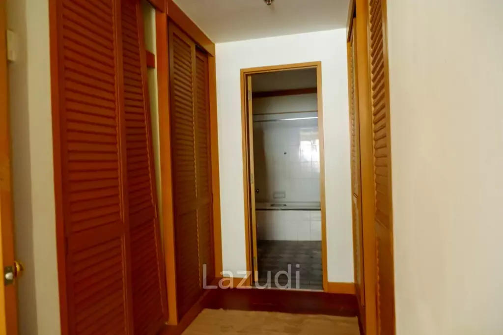 1 Bed 1 Bath 93.28 SQ.M Baan Chao Praya