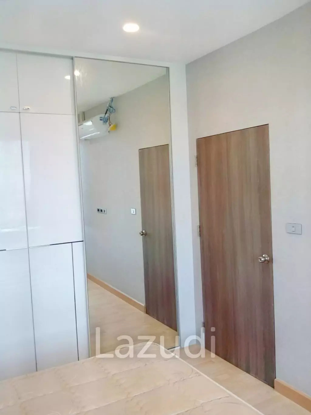 1 Bed 1 Bath 40 SQ.M at Villa Sathorn