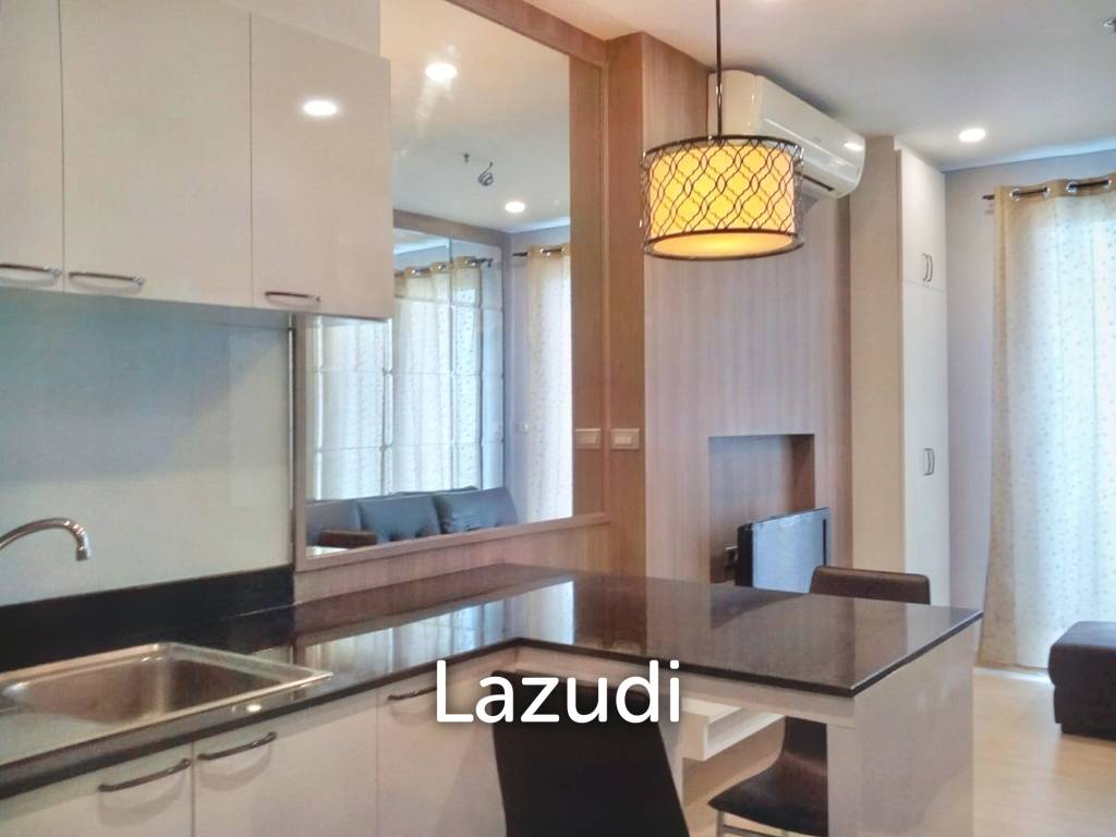 1 Bed 1 Bath 40 SQ.M at Villa Sathorn