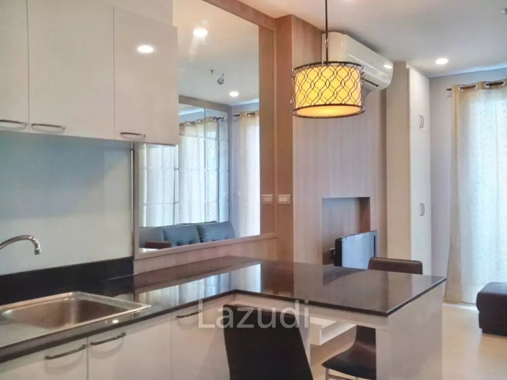 1 Bed 1 Bath 40 SQ.M at Villa Sathorn