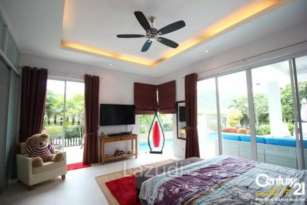 RED MOUNTAIN LUXURY : 4 Bed Luxury Pool Villa