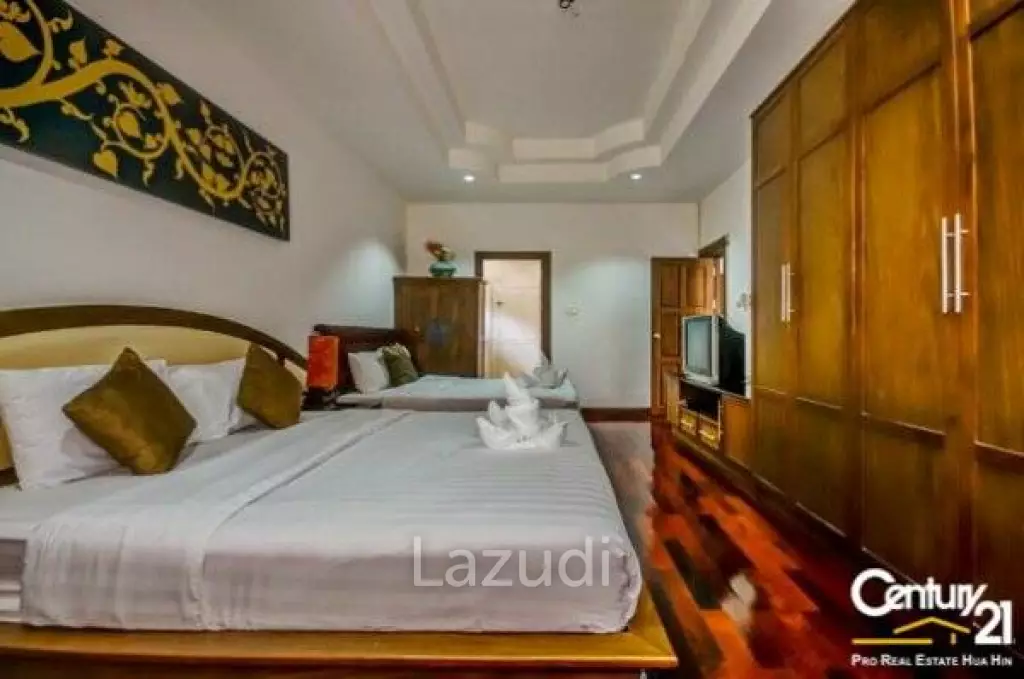 ORCHID PALM HOMES 2 : 3 Bed Pool Villa Near Town Centre