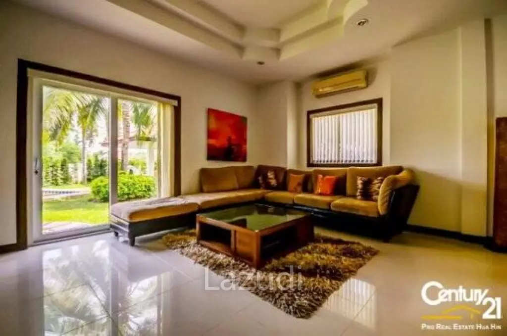 ORCHID PALM HOMES 2 : 3 Bed Pool Villa Near Town Centre