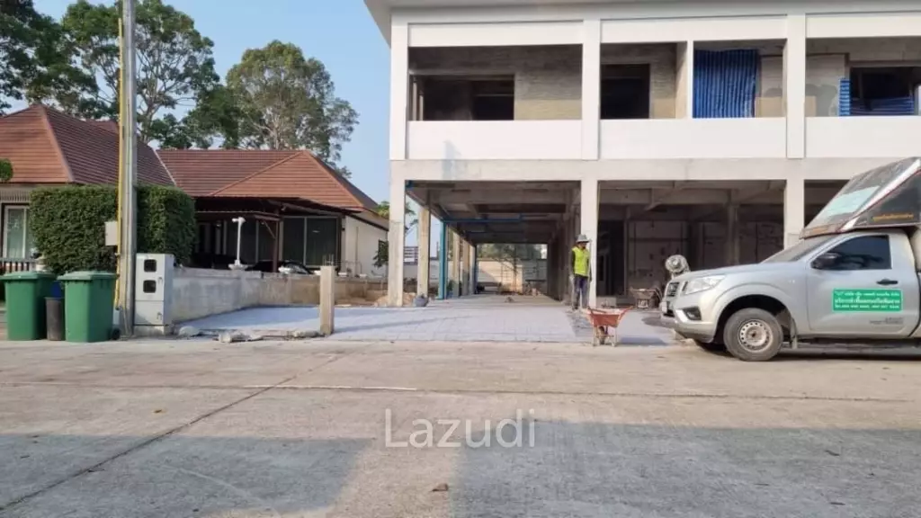 5 Bedrooms 9 Bathrooms 1,008 Sqm. Pool Villa Sattahip For Sale.